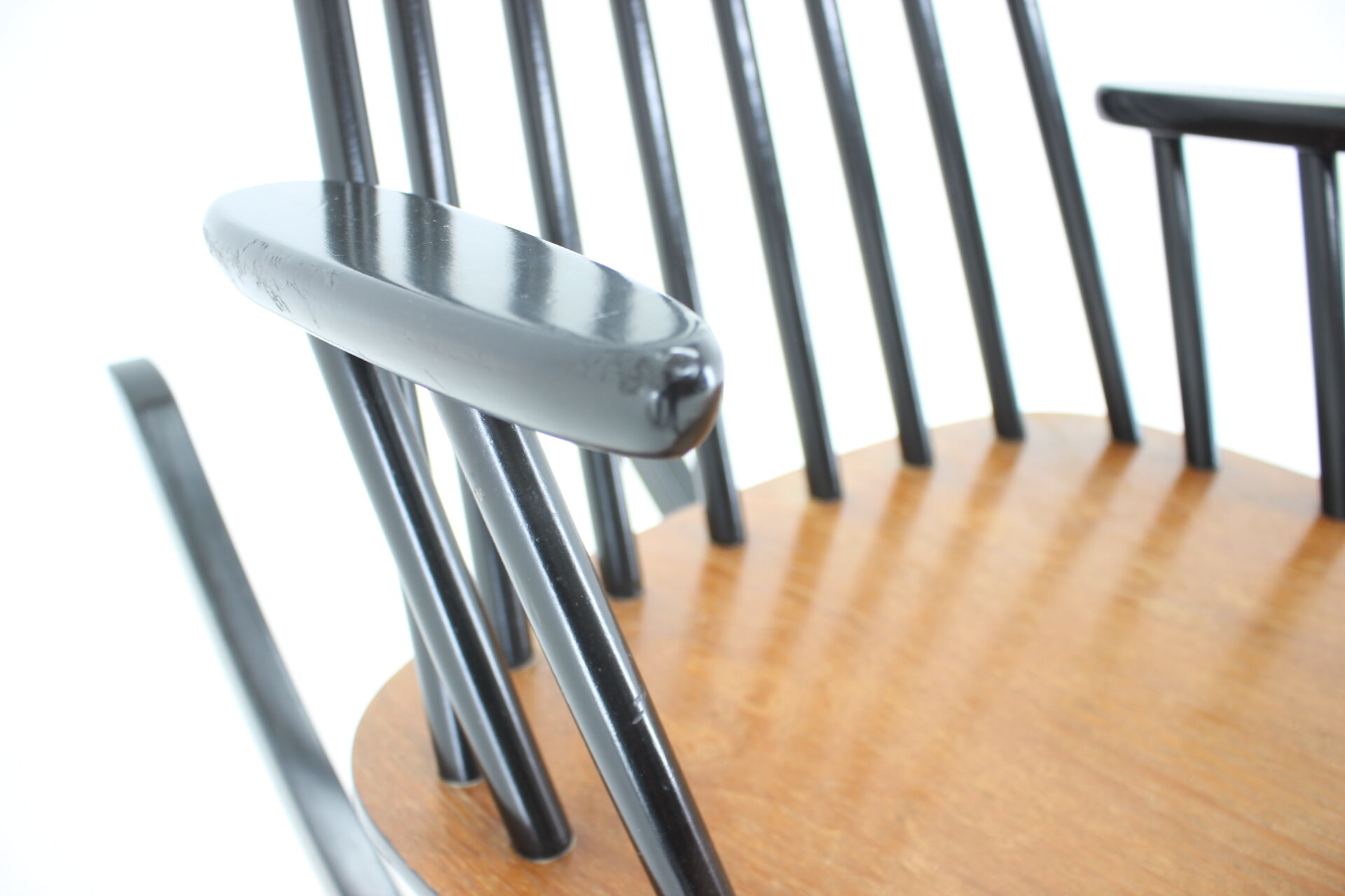 1960s Varjosen Puunjalostus beech rocking chair, Finland