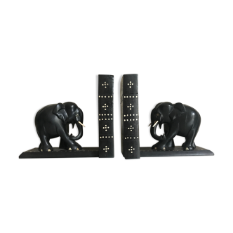 Wooden elephant bookends blackened around 1930