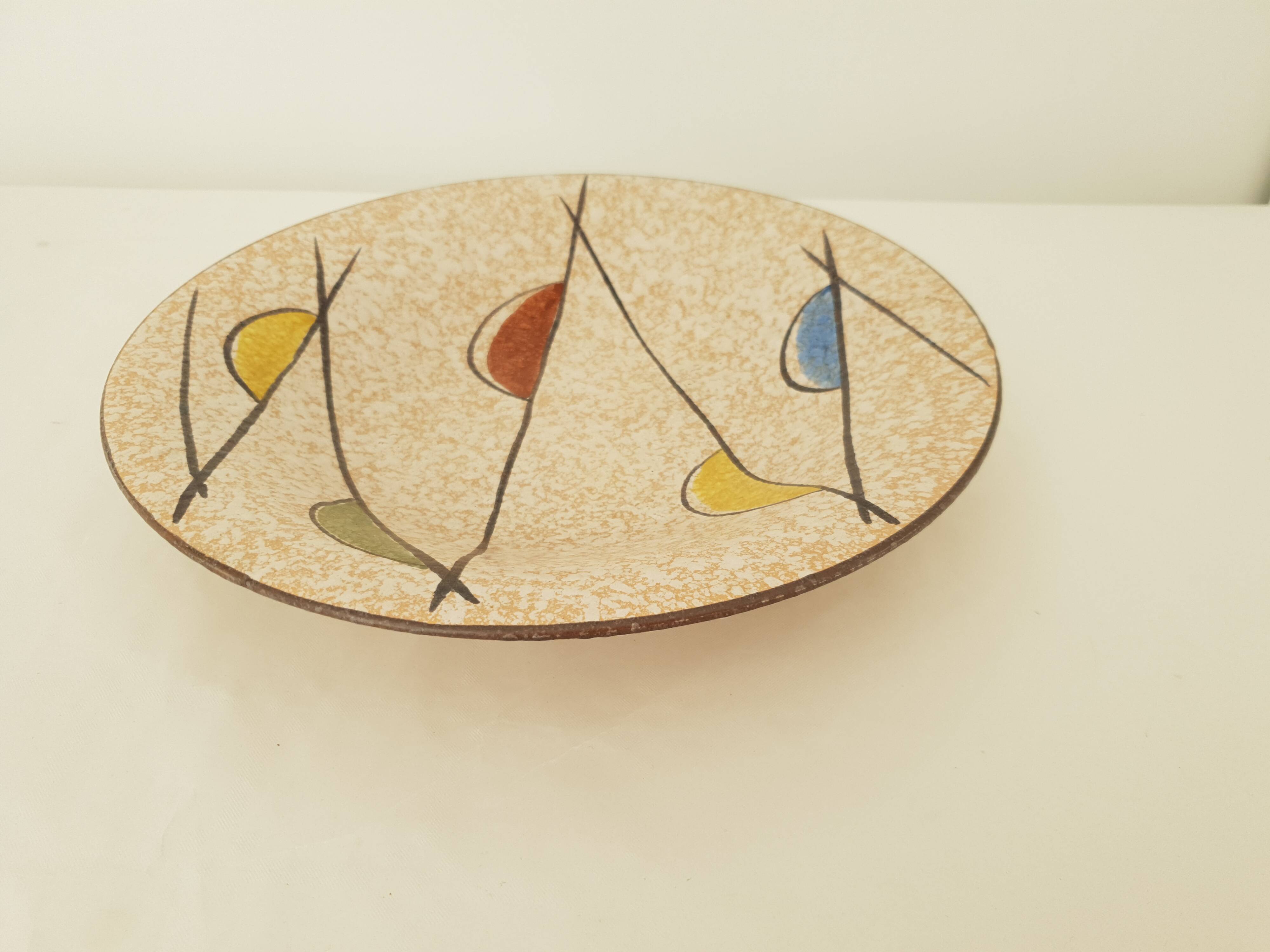 Ceramic plate / bowl Design 50 70 - Unsigned diameter 27cm