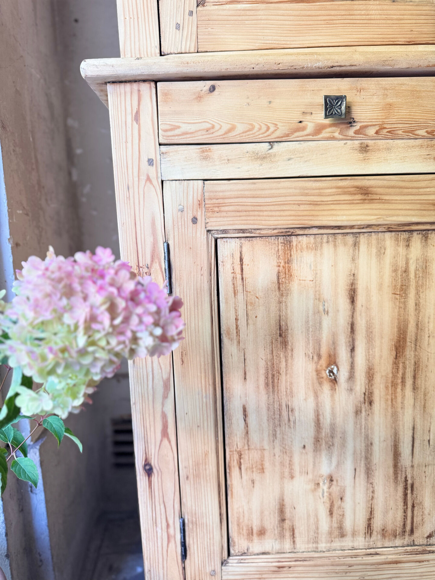 Very rustic