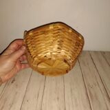 Octagonal wicker cup
