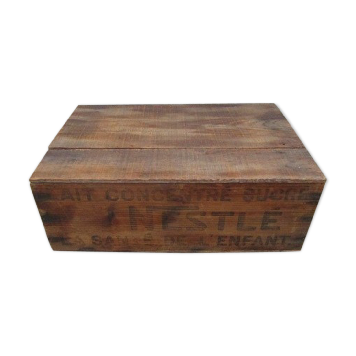 Old wooden crate Nestlé-concentrated milk