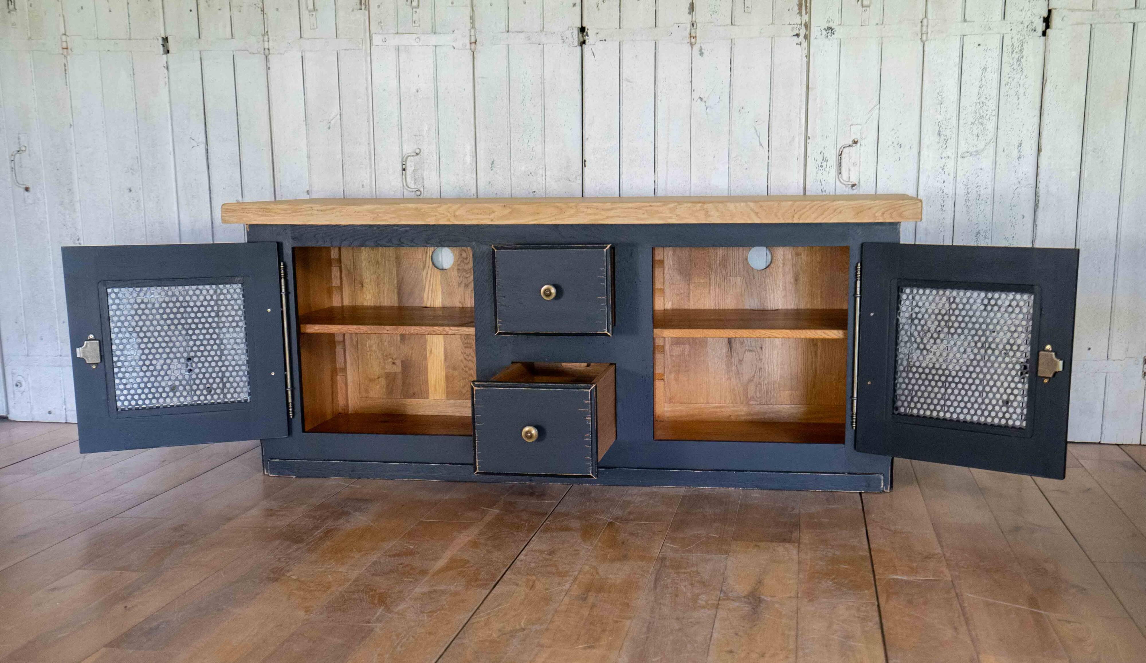Low sideboard, ideal TV stand