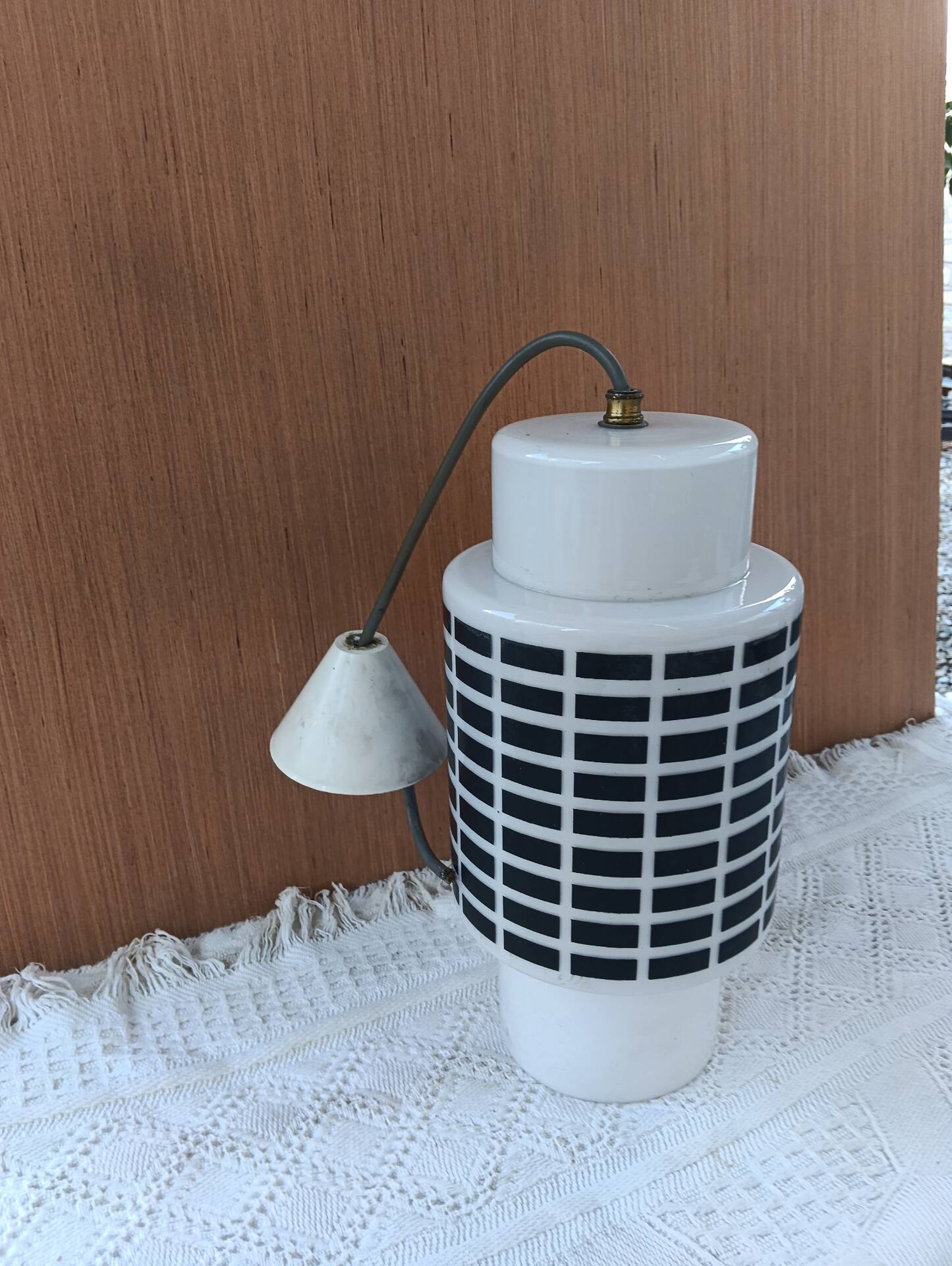 Vintage mid-century suspension