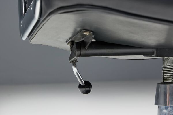 Chaise de bureau Lobby ES104 par Charles & Ray Eames pour Herman Miller, États-Unis, années 1960