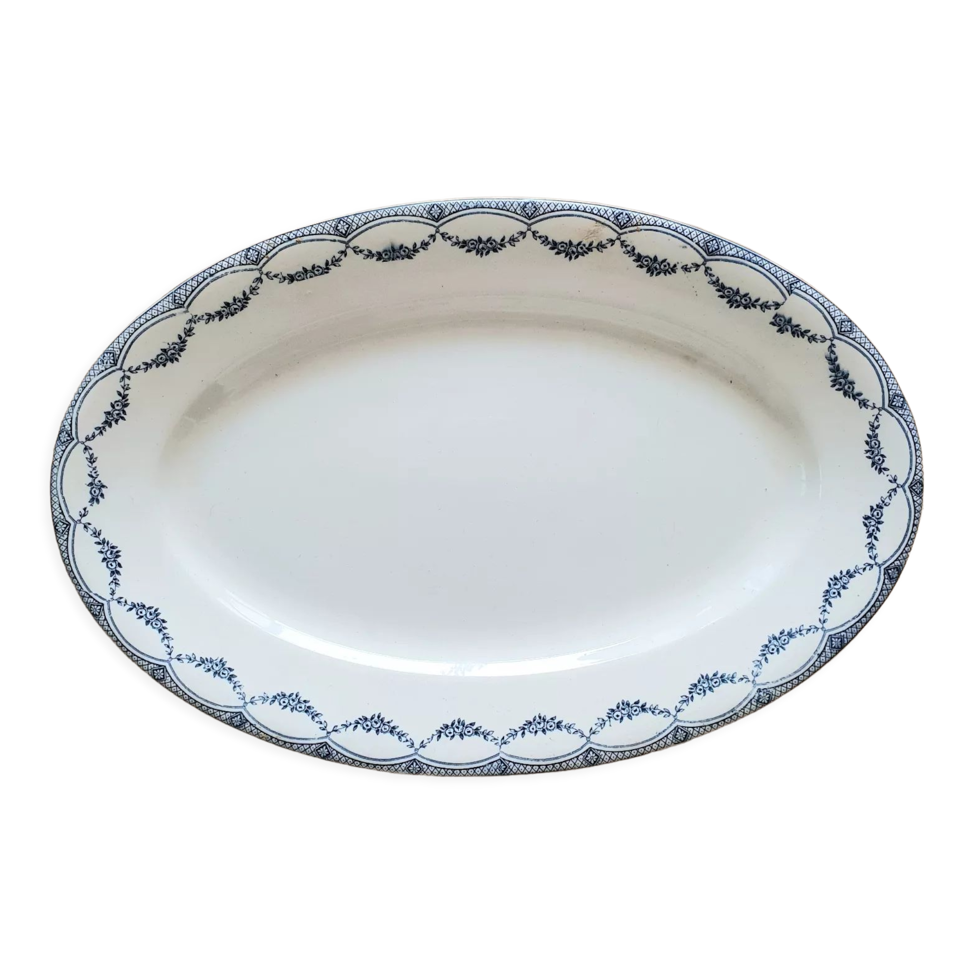 Plate on base Terre de Fer Petit Trianon