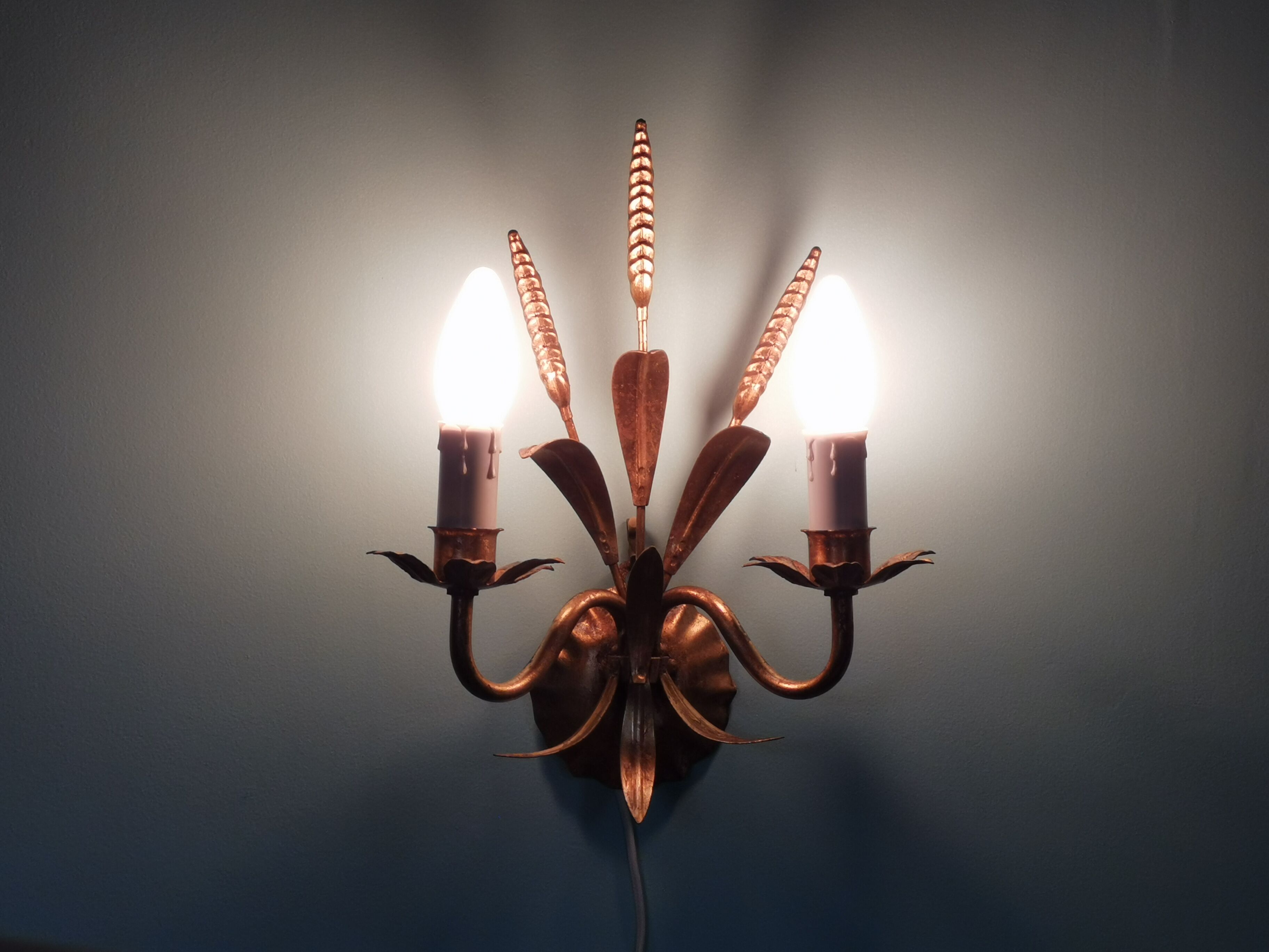 Wheat ears sconce