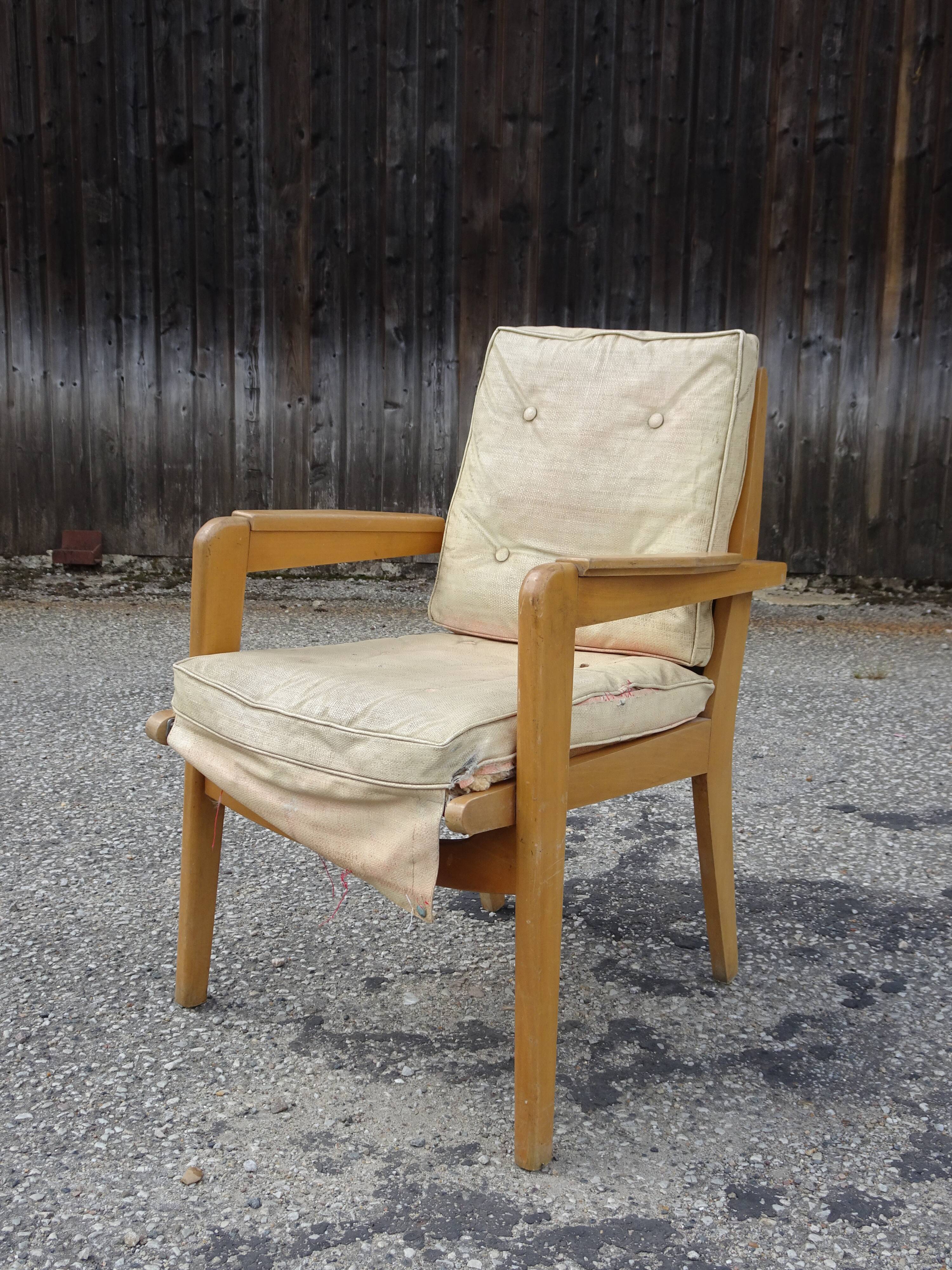 Chair bridge model FS 106 by Pierre Guariche, Airborne edition, circa 1950.