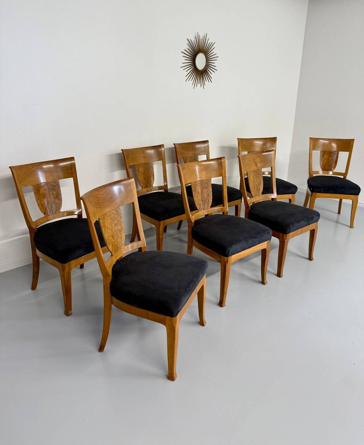 Set of 8 19th century Biedermeier art deco chairs in walnut with new upholstery