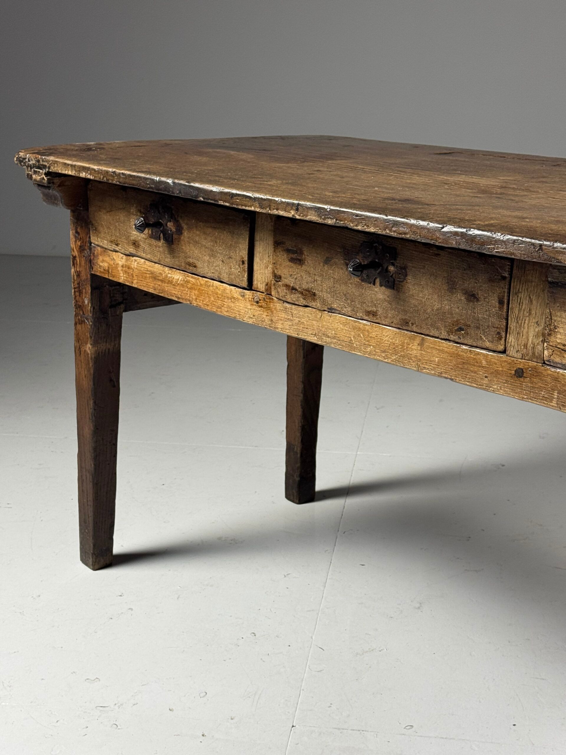 Spanish table 18th century