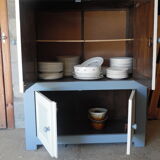 Storage cabinet