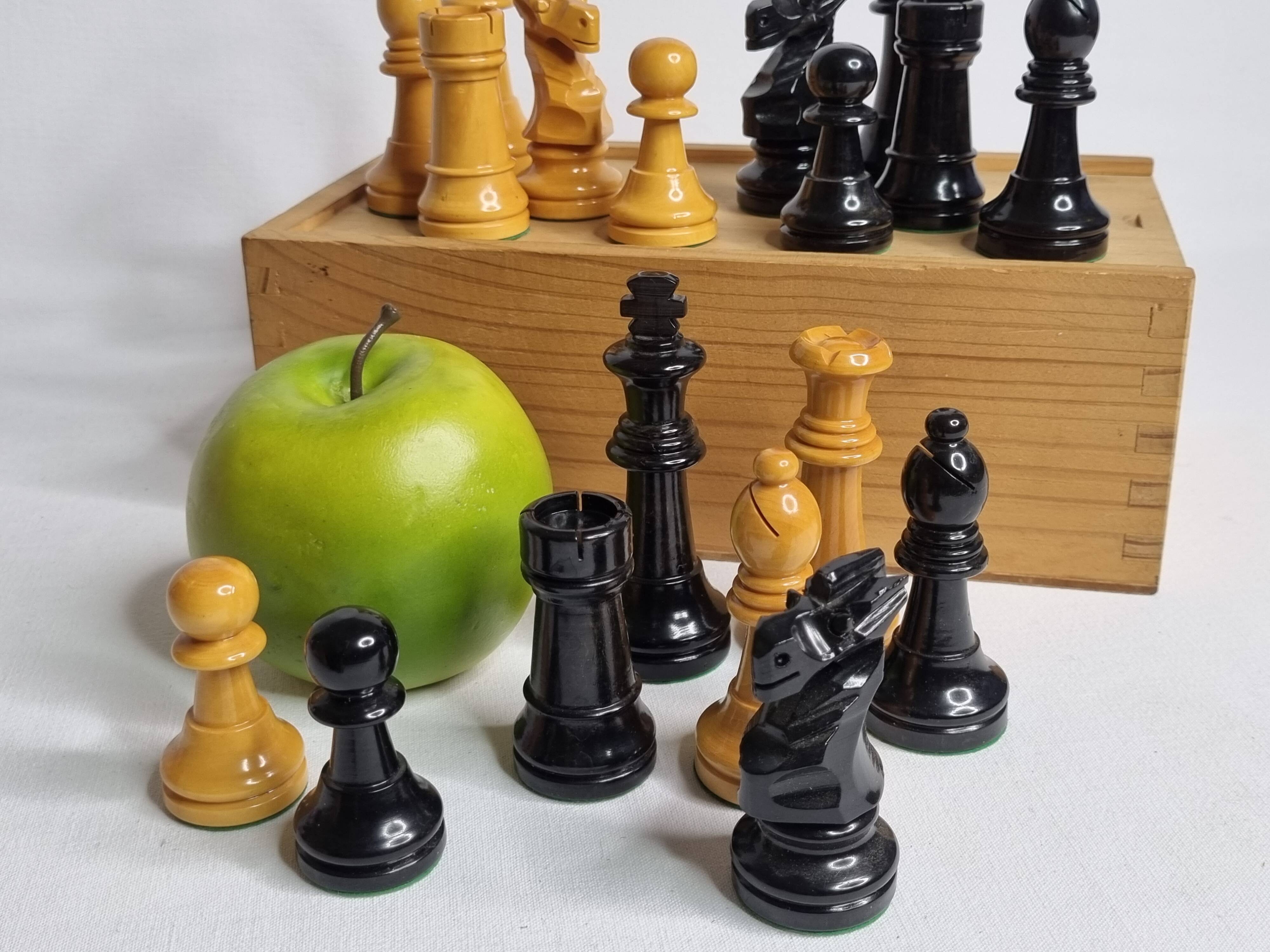 Staunton Chess Set in Lacquered Wood – King 10 cm – El Corte Inglés