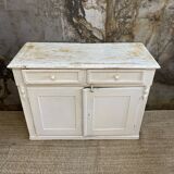 Parisian buffet in its pretty original patina