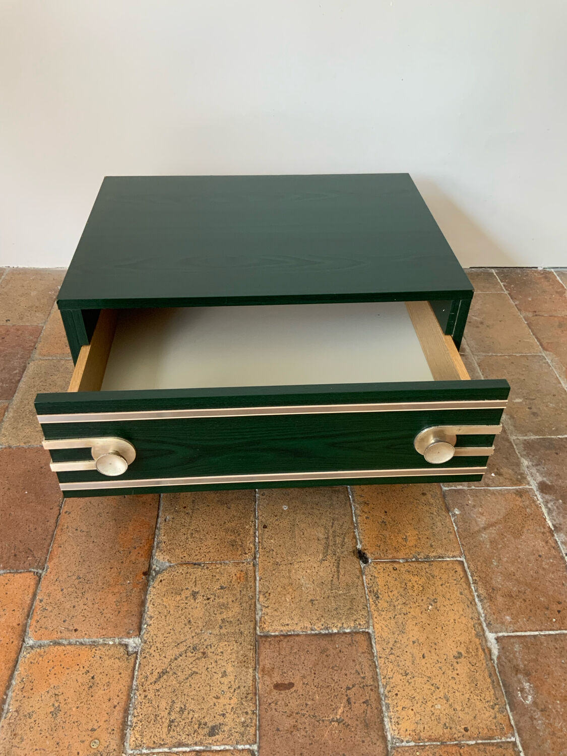 Small occasional piece of furniture