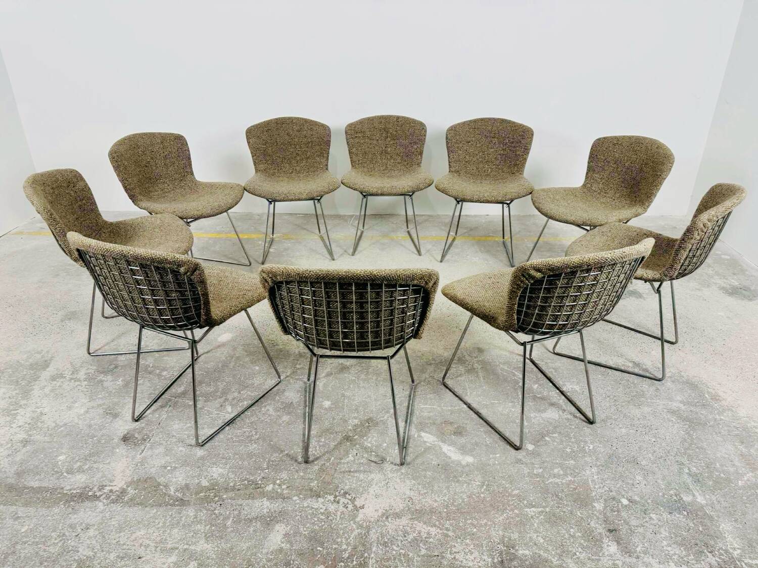 Set of 10 Wire chairs by Harry Bertoia for Knoll