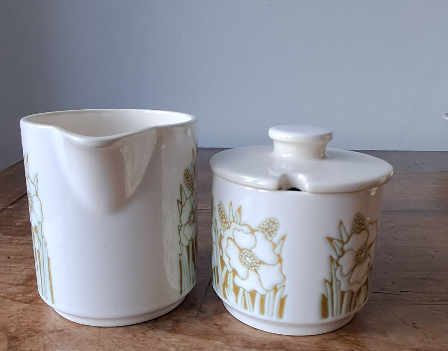Pot à lait et confiturier Hornsea Fleur. 1970. England