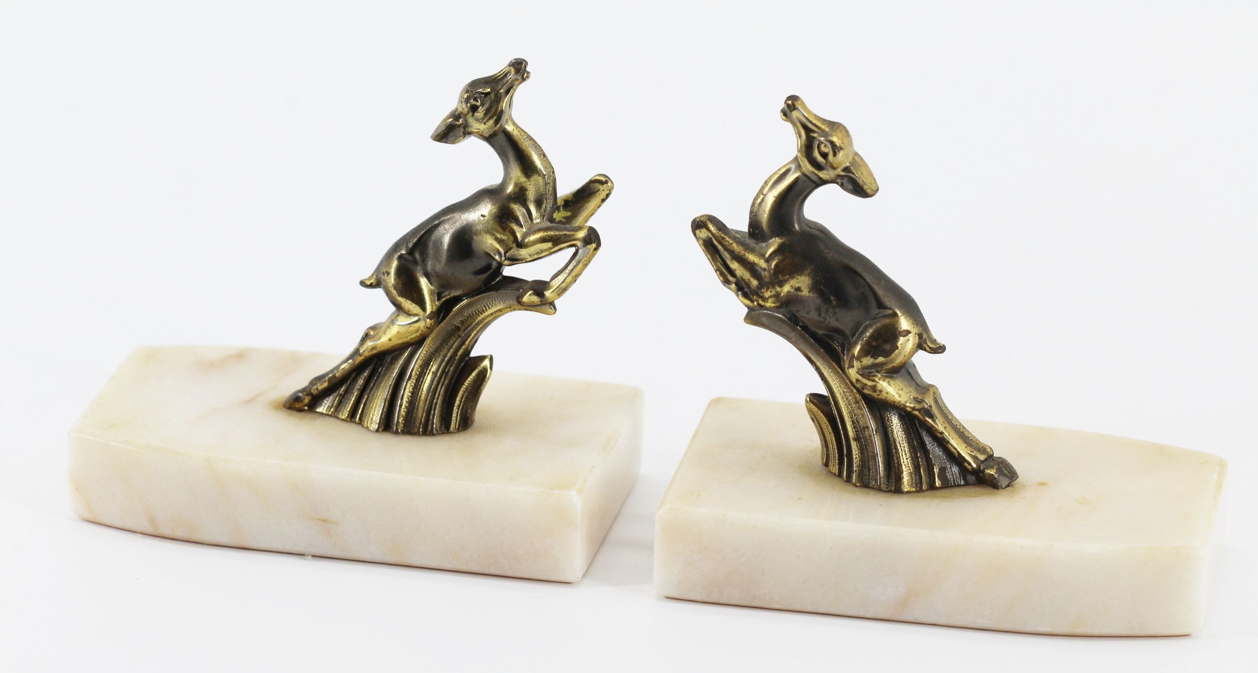 Greenhouse books art deco marble doe