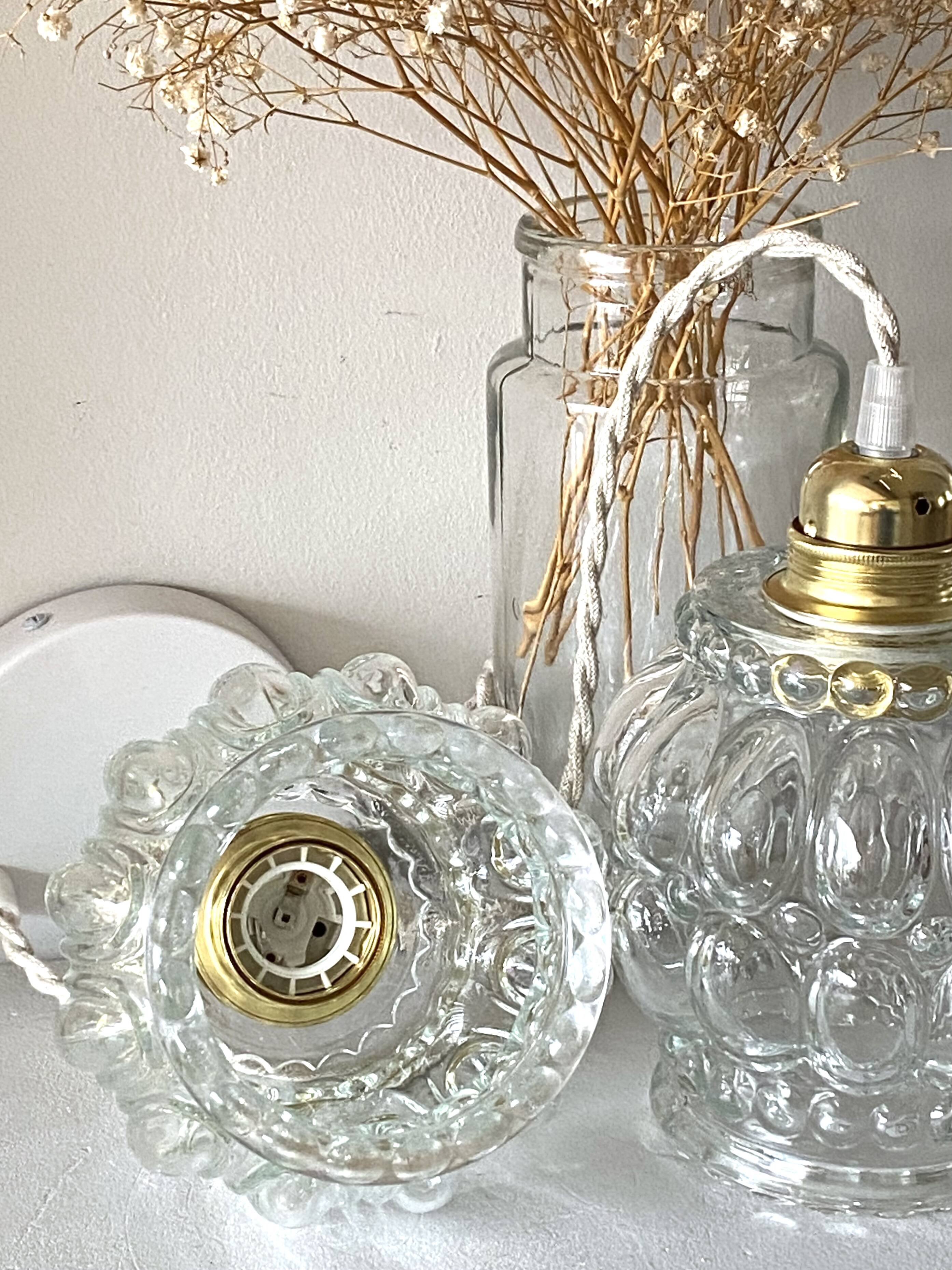 Suspension cascade glass "bubble"