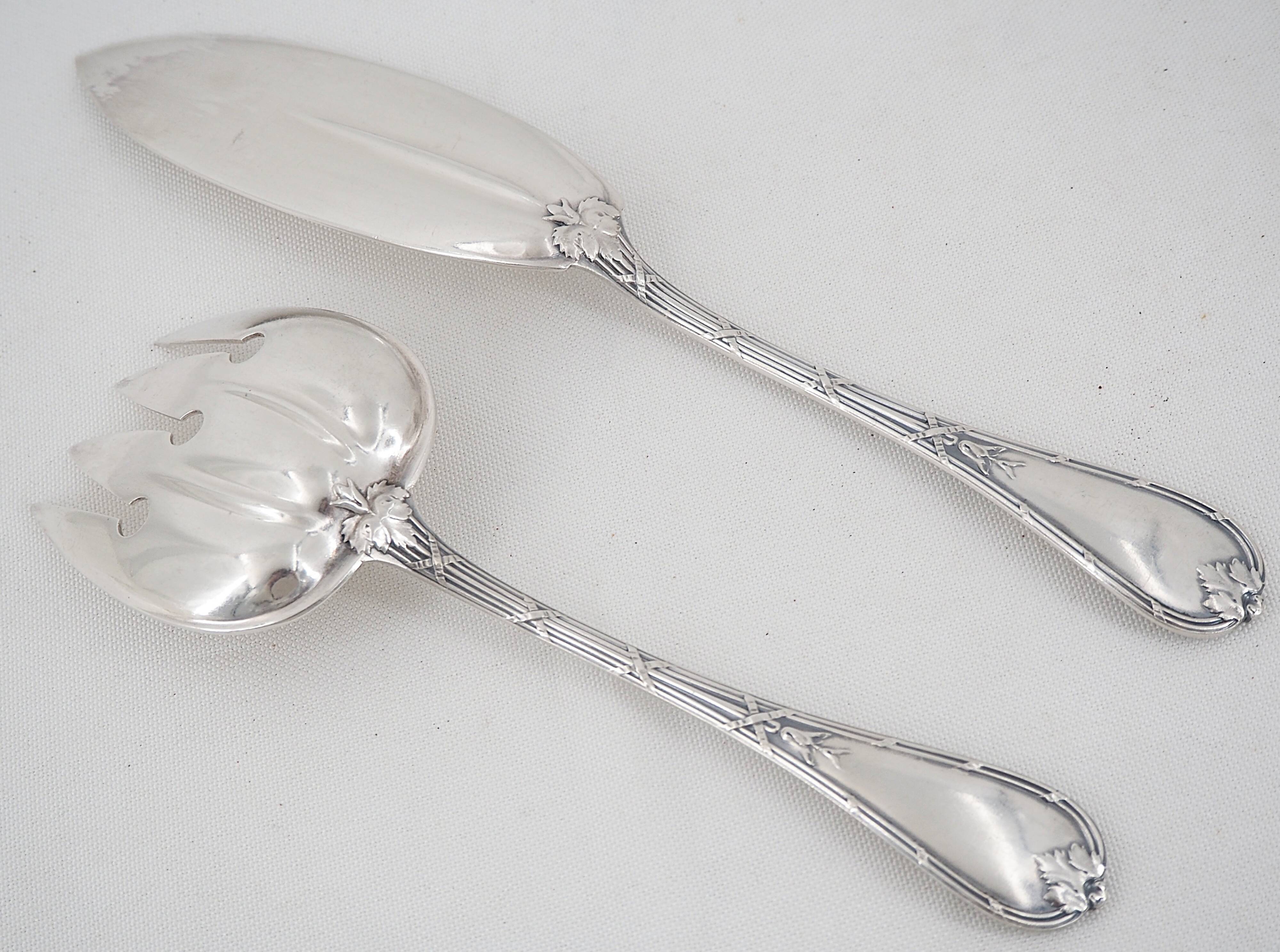 Christofle Rubans model Bell service fish cutlery set, silver-plated, 2 pieces.