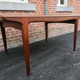 Scandinavian table