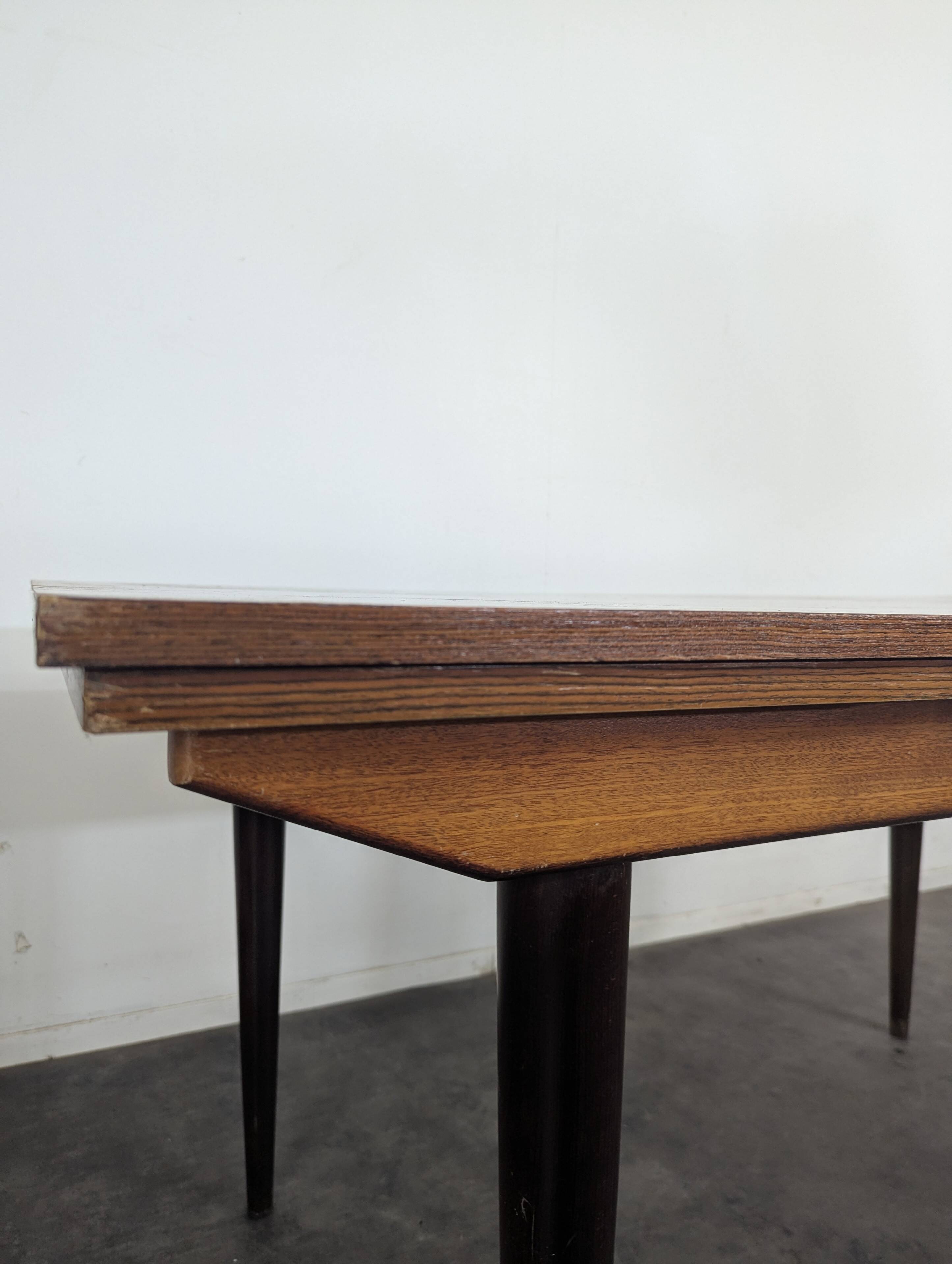 Scandinavian table in rosewood