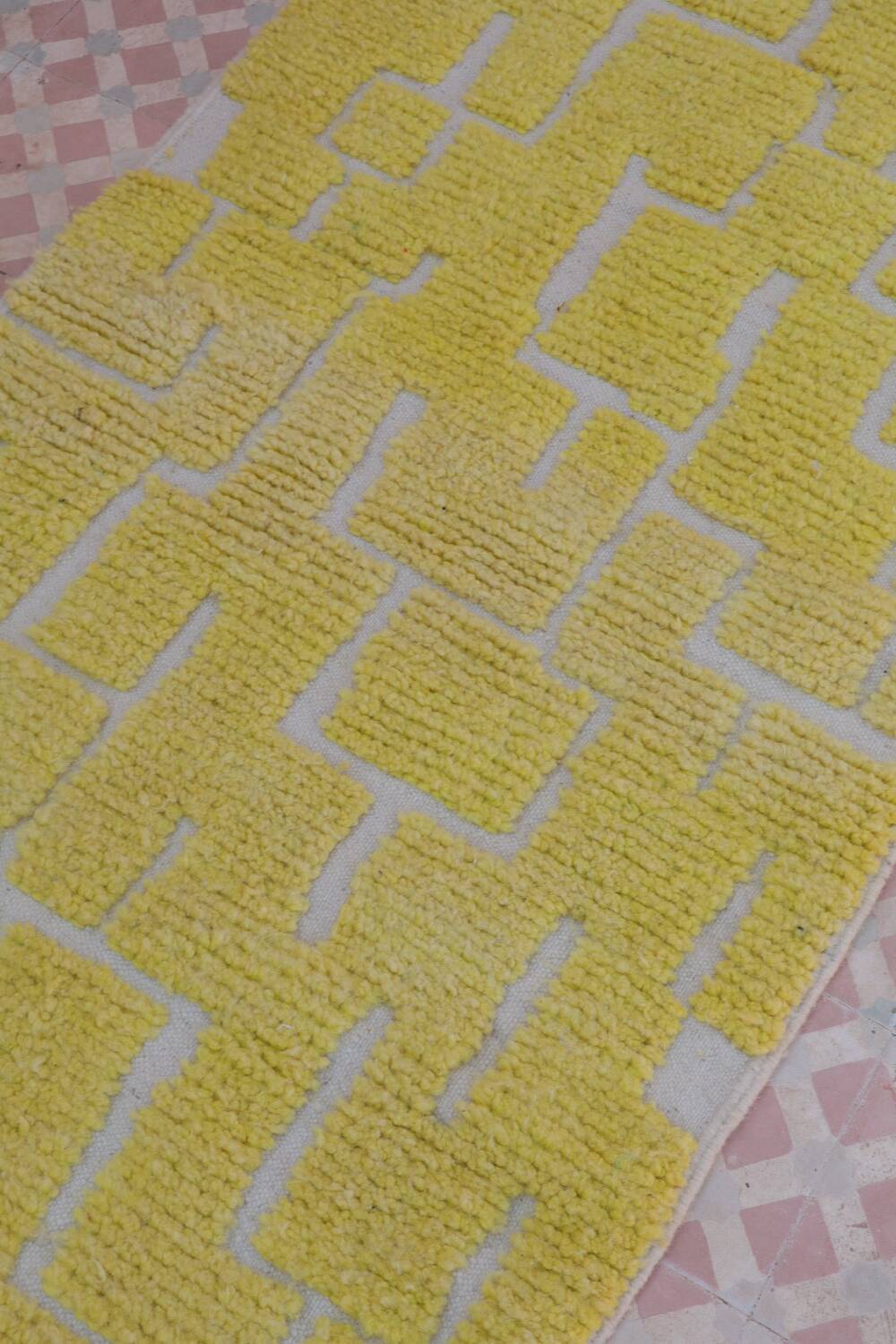 Moroccan Berber rug in lemon yellow with reliefs