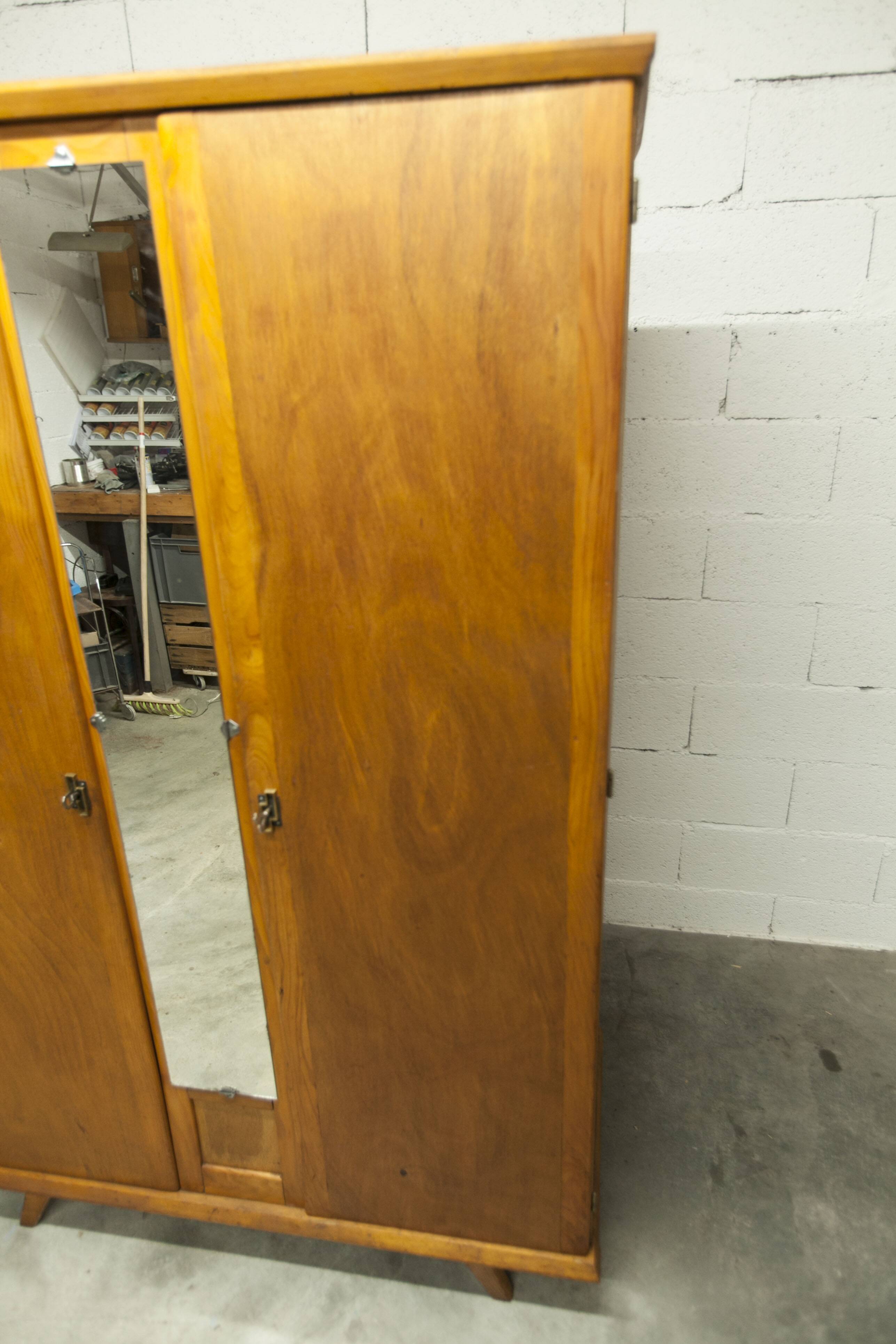 1950s Parisian wardrobe with mirror, 135 x 19 cm