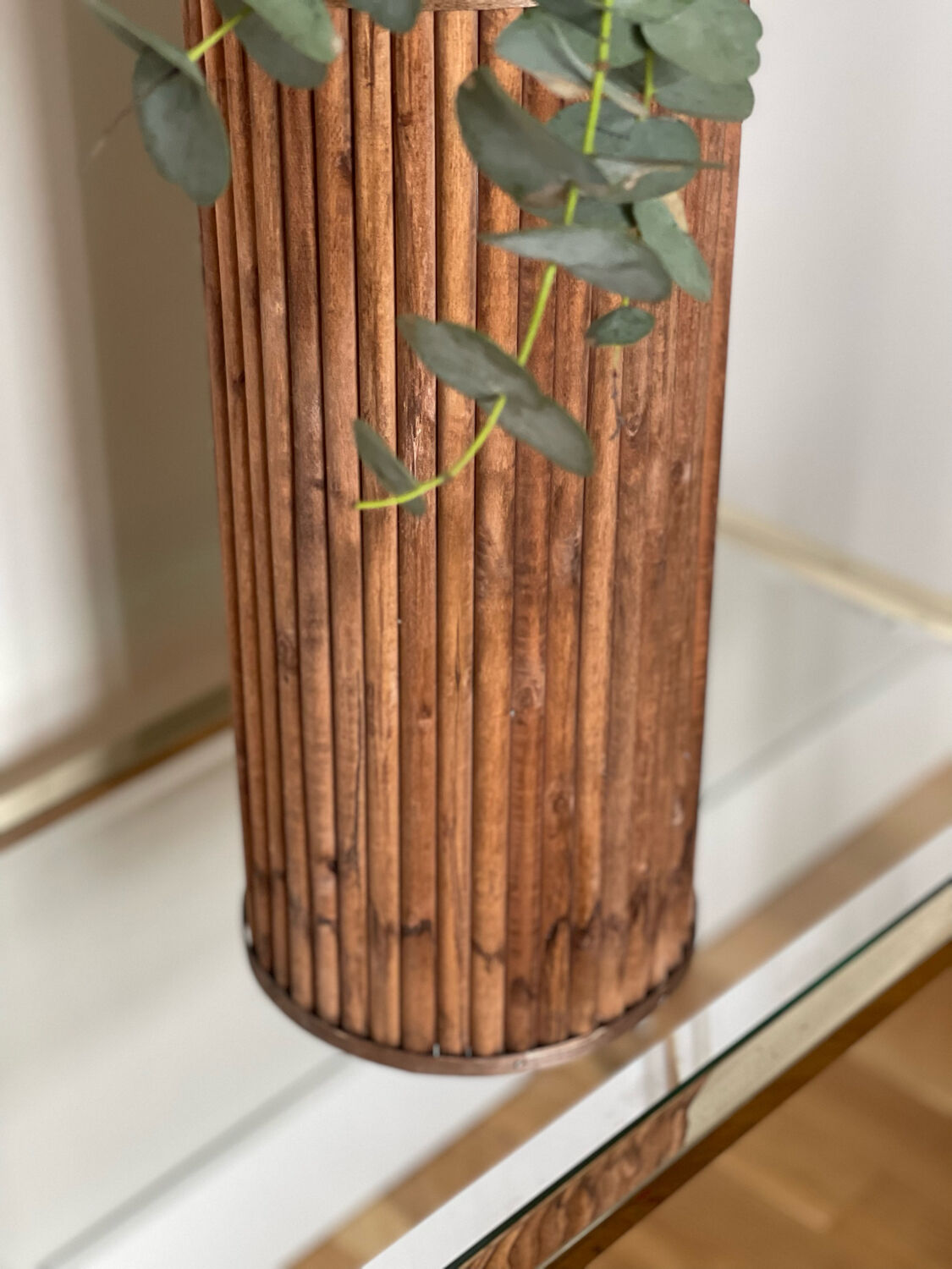 Rattan plant holder