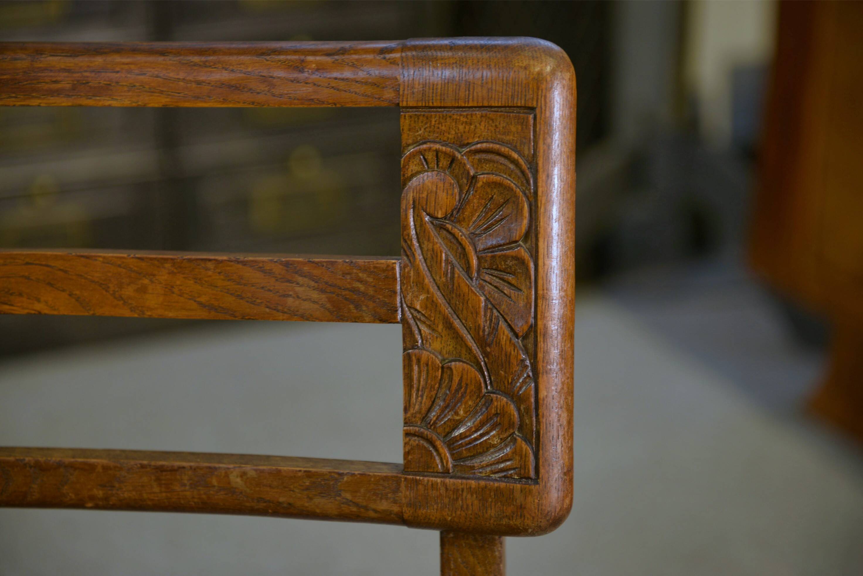 Set of 6 oak chairs in the style of Pierre Cruège 1940s.