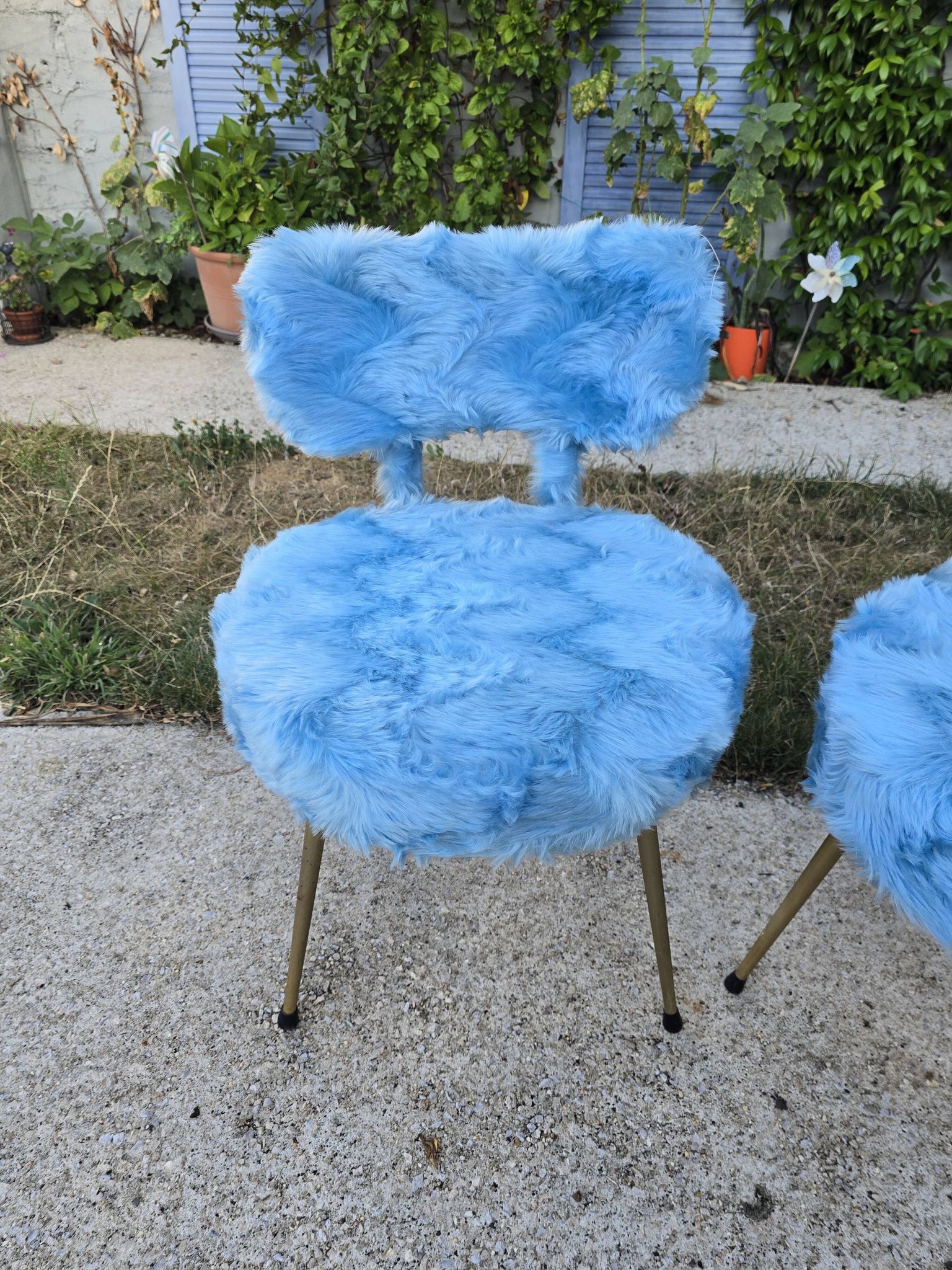 pair of Pelfran chairs blue faux fur - vintage