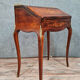 Bureau scriban de pente louis xv galbé en marquèterie vers 1850-1880
