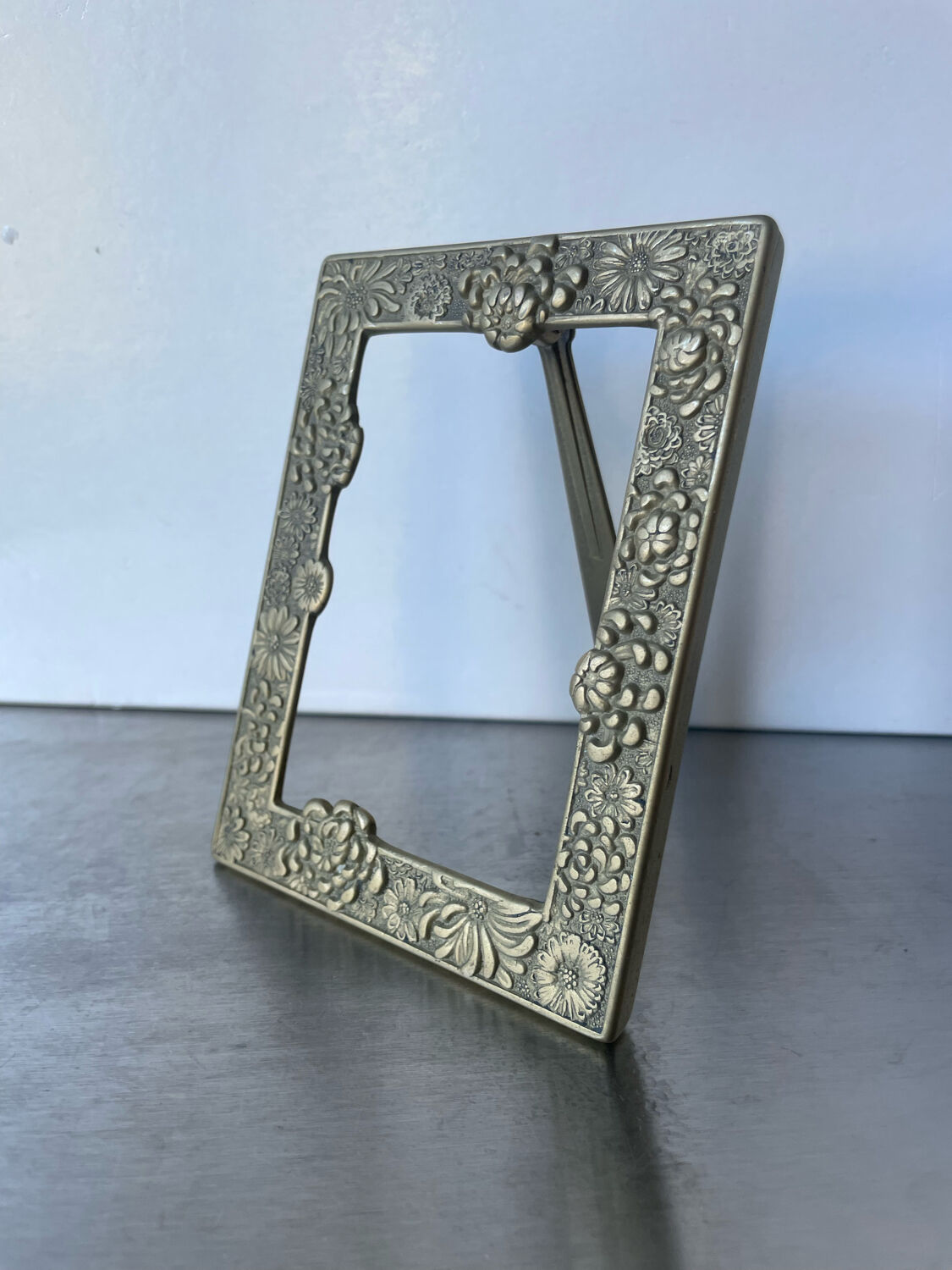 Antique Japanese Bronze Metal frame  13.5 cm x 10.5cm
