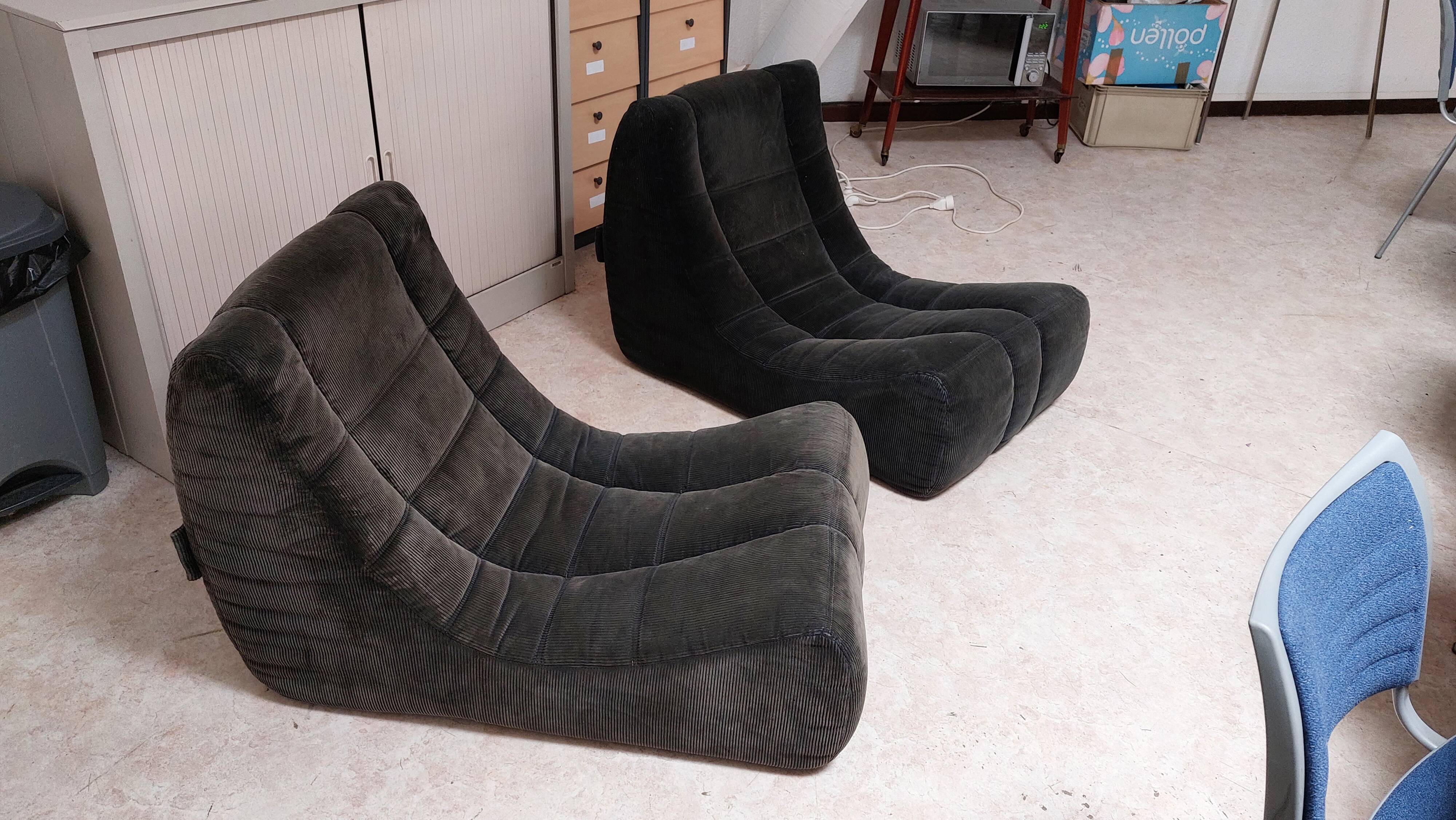 Pair of Gilda chairs by Michel Ducaroy for Ligne Roset - 1972