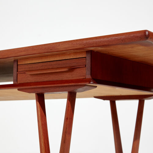 Model 32 teak coffee table by E.W. Bach for Toften Møbelfabrik