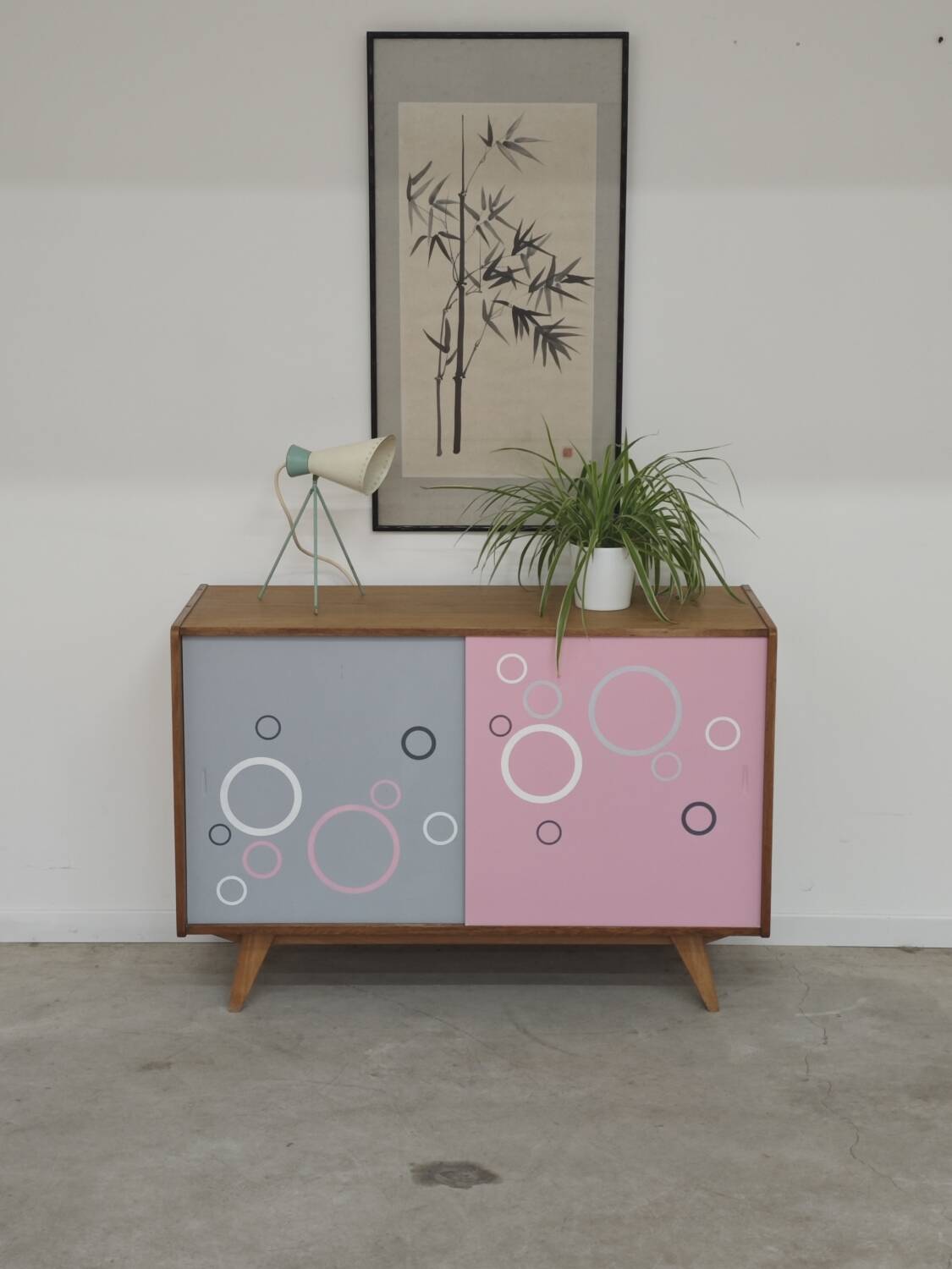 Buffet U 452 rose et gris par Jiri Jiroutek pour Intérier Praha