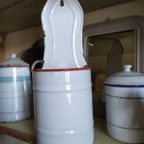 Pot en tôle émaillée