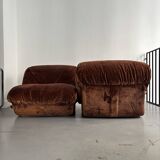 Paire de chauffeuses "patate" pour Airborne, années 70