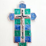 Crucifix en métal et émail