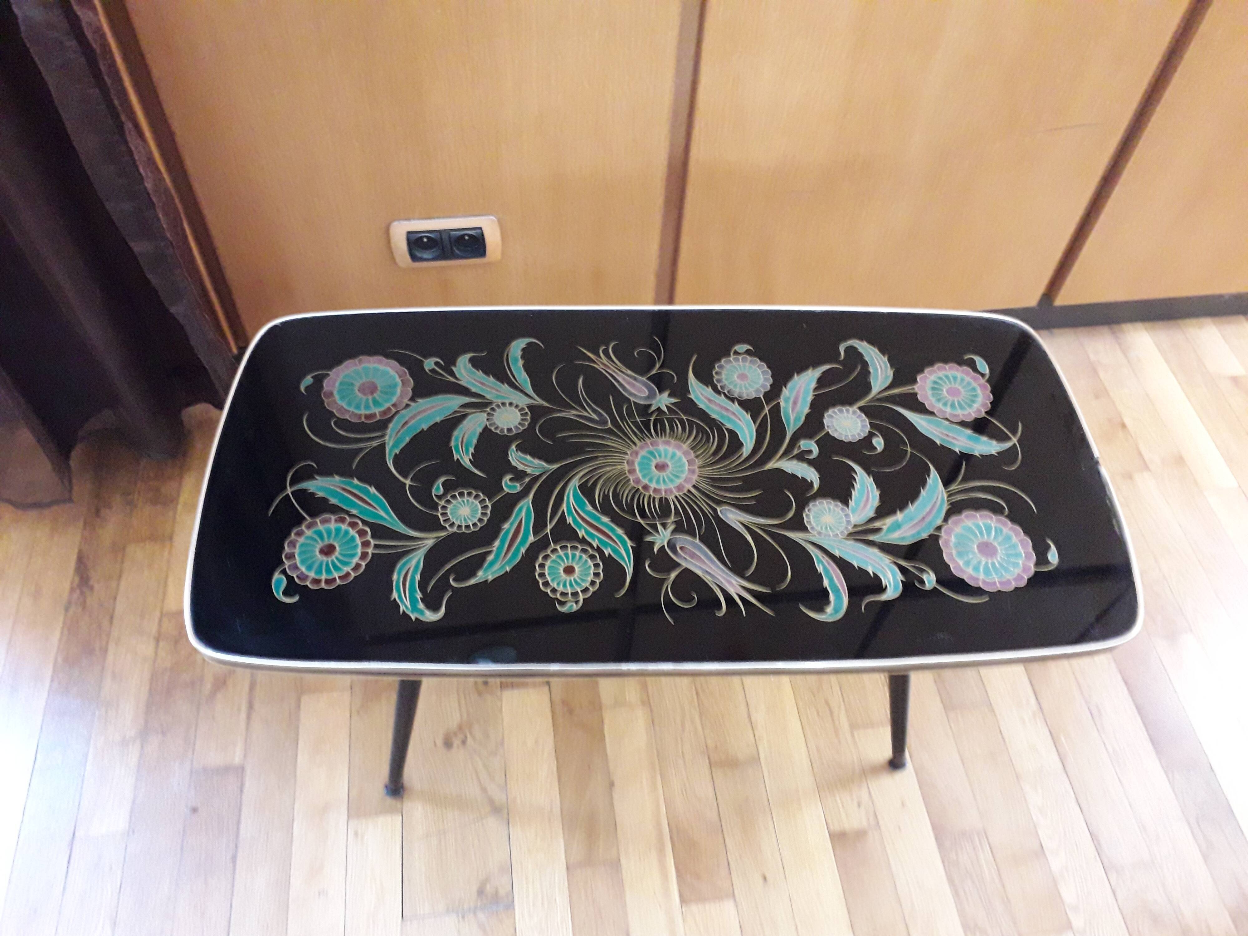 End table - vintage 1960s