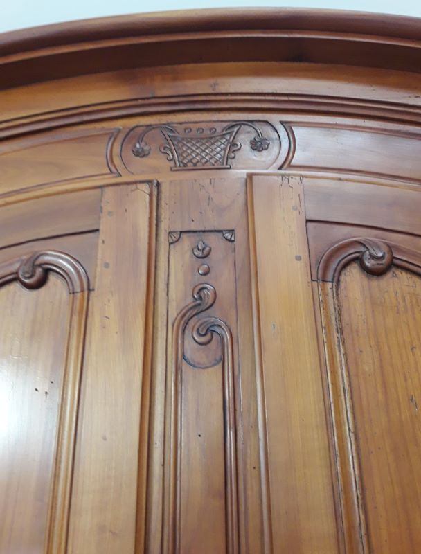 Cherry cabinet XIX° Louis XV