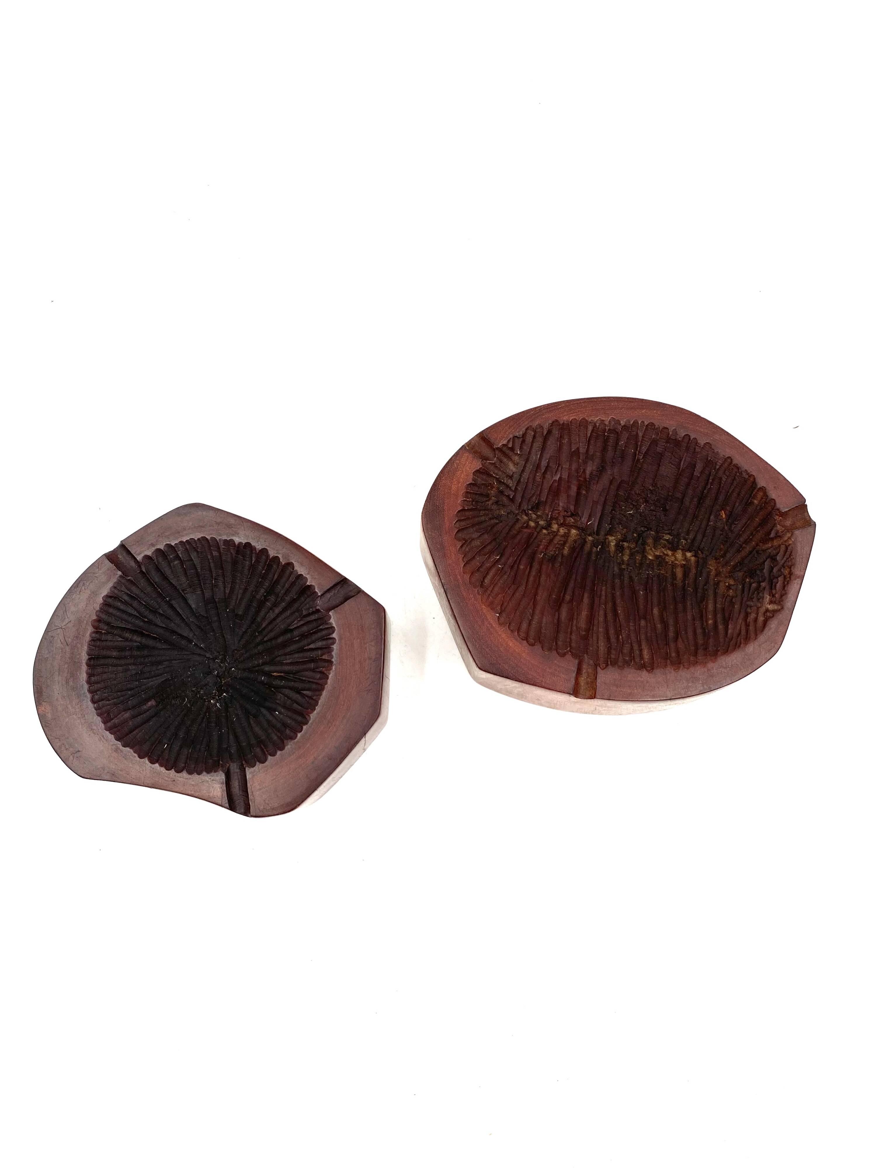 Organic modern set of 2 wood ashtrays, France 1970s