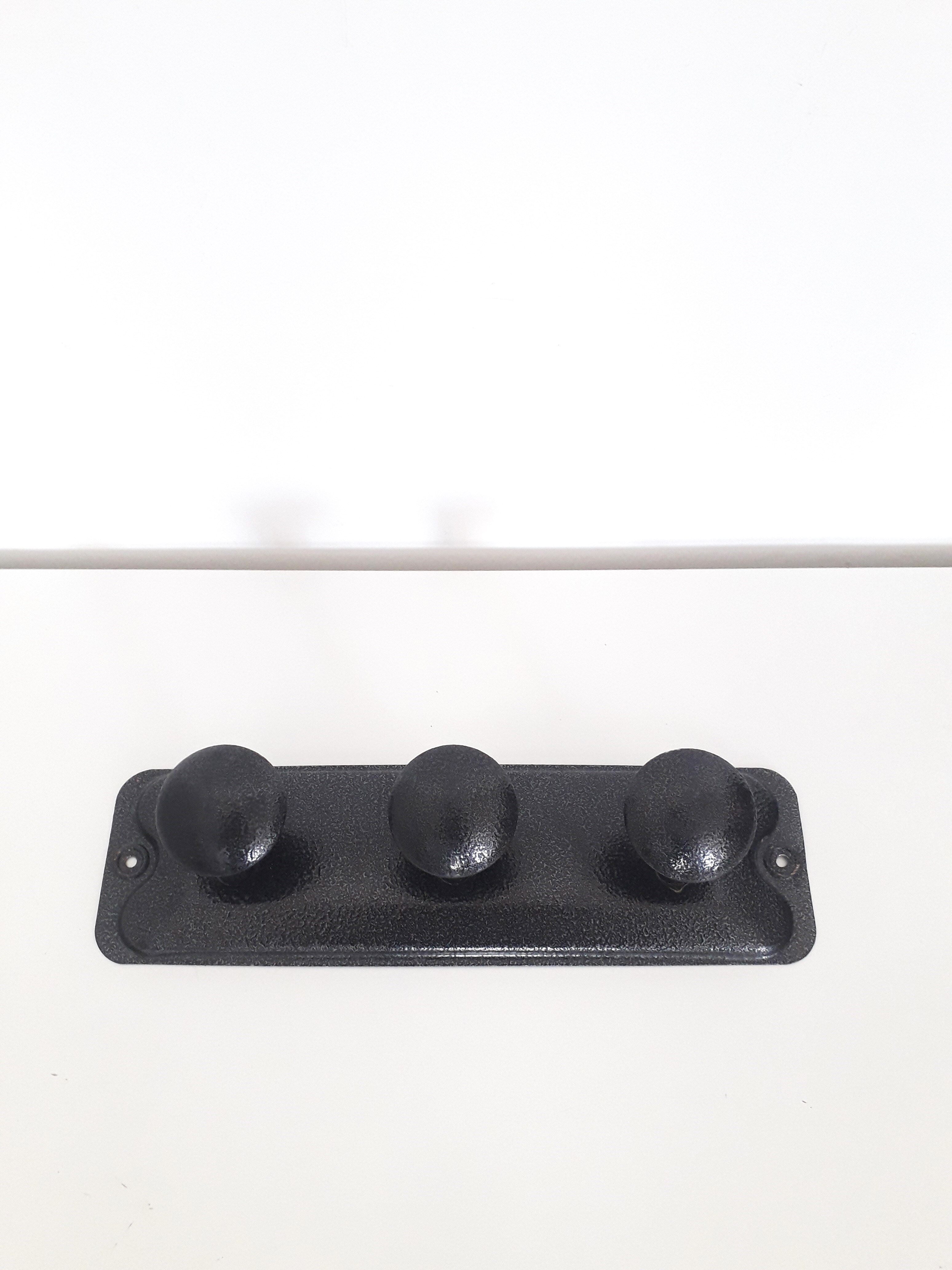 Wall coat rack -Genexco - 3 metal hooks - 1990
