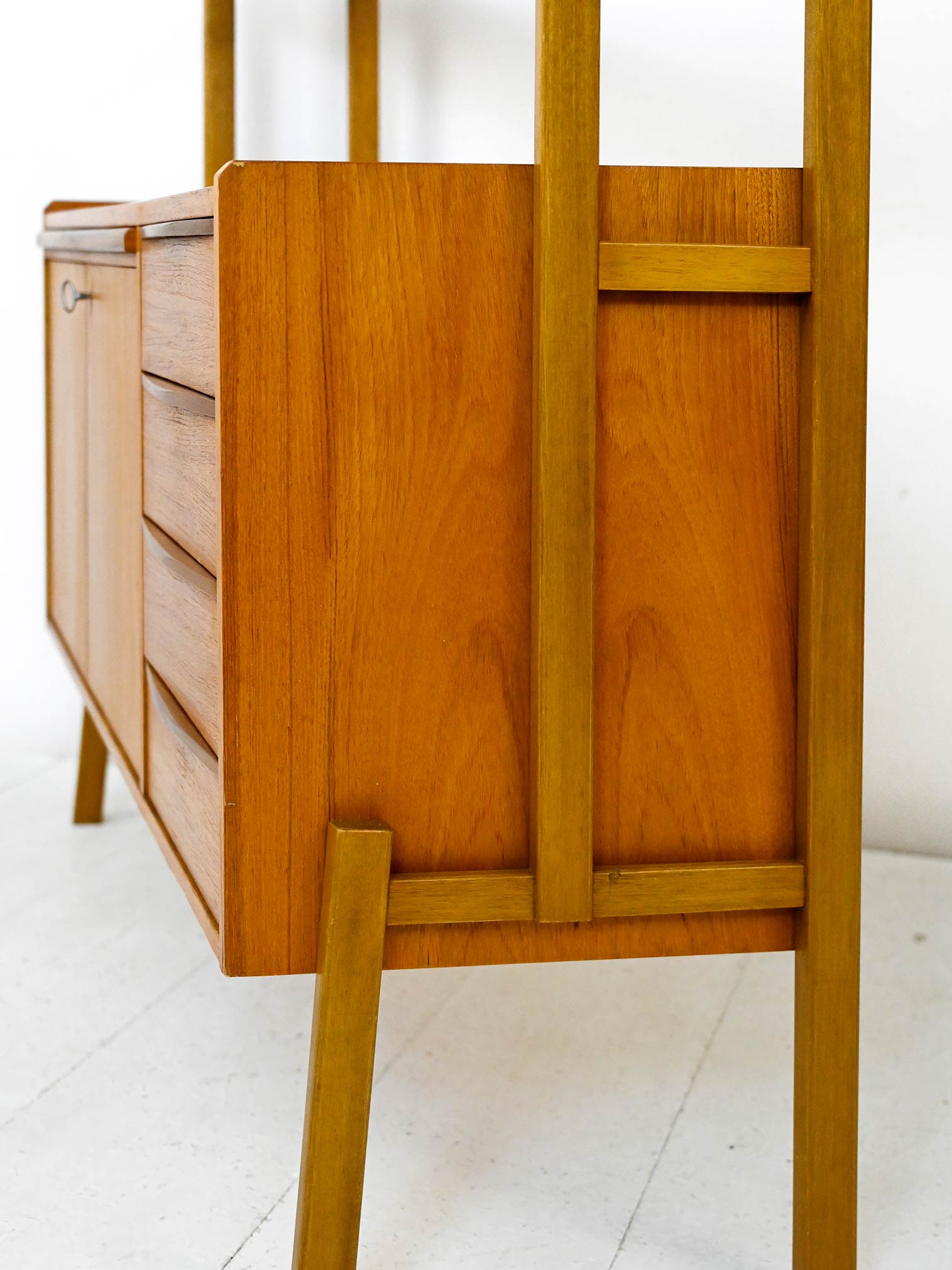 Sideboard bookcase with pull-out desk
