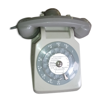 Téléphone