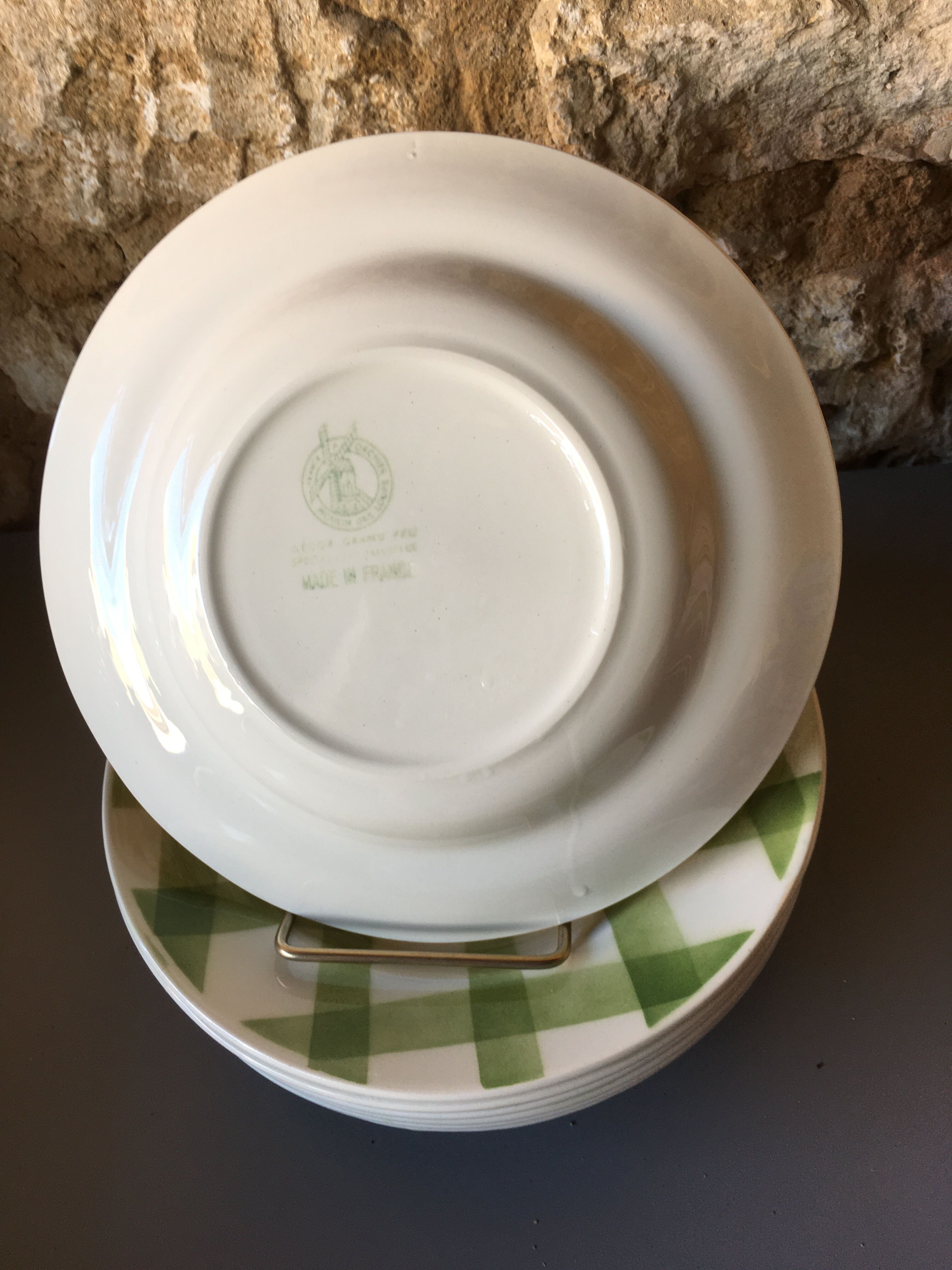 8 hollow plates earthenware mill of the orchies wolves