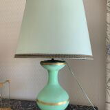 Green opaline lamp enhanced with gilding nets (late nineteenth century)
