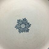 Large round dish in st. Amand earthenware and Hamage model English diametre 32.3 cm
