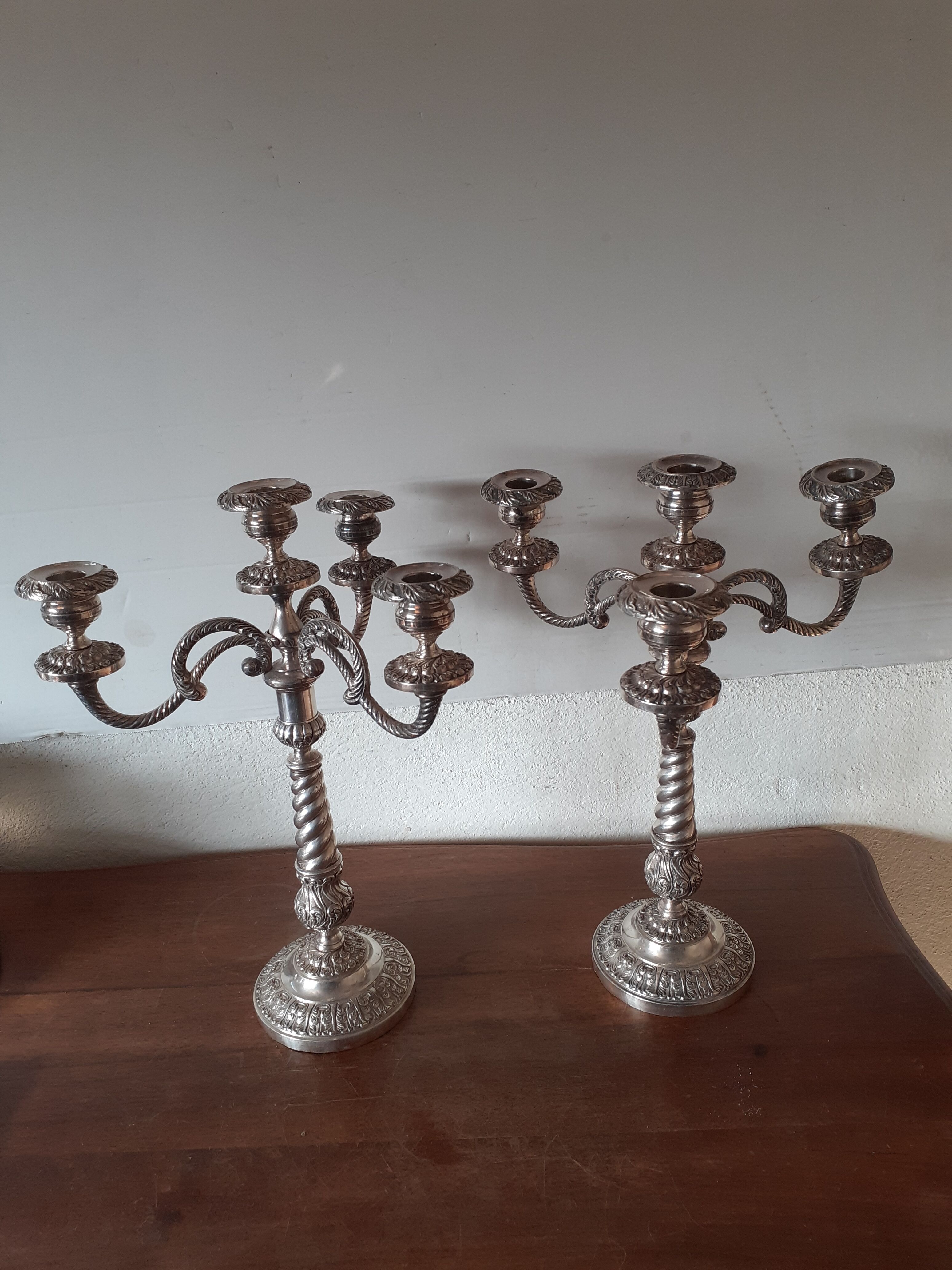 Paire de candélabres