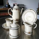 Coffee or tea service