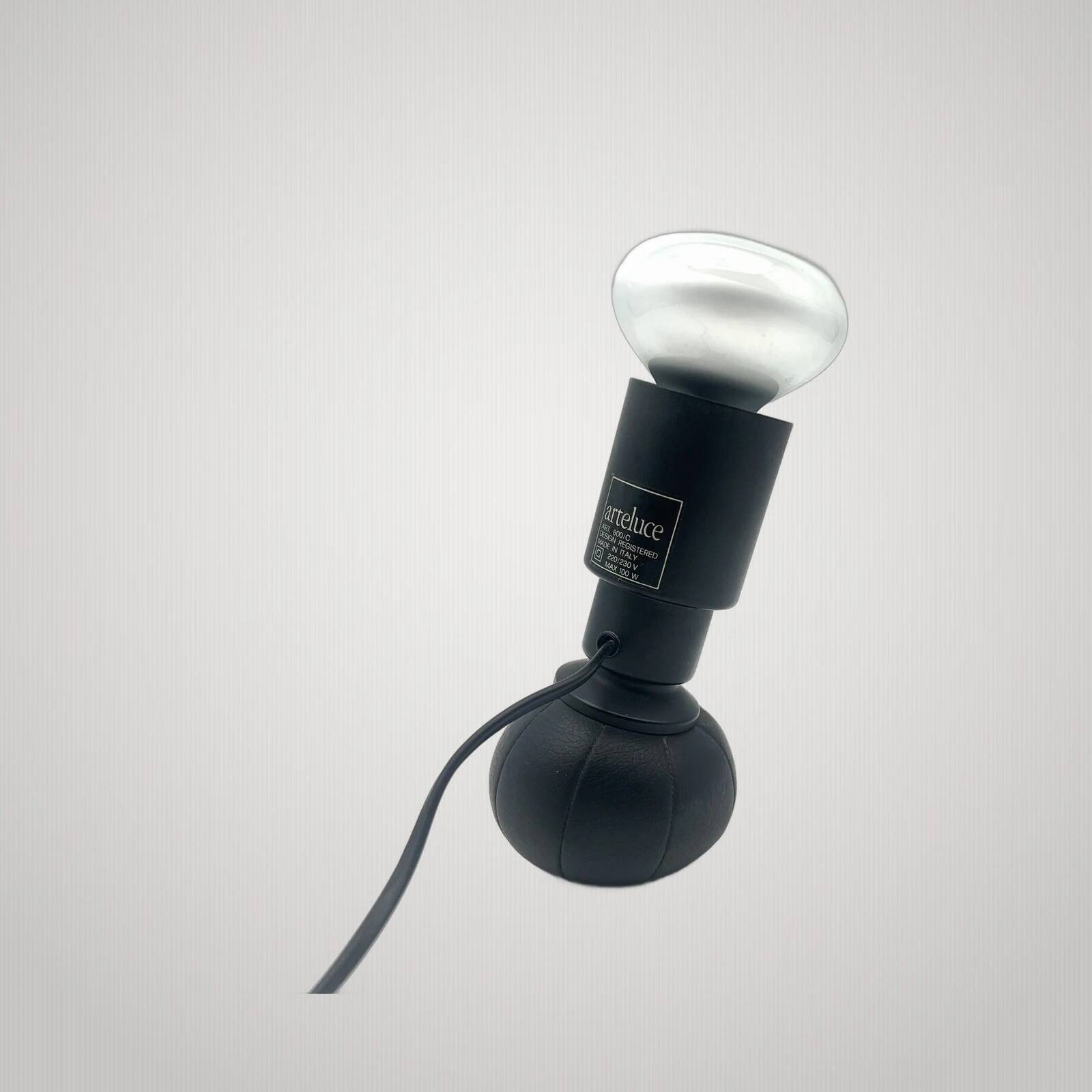 Lampe de table vintage arteluce mod. 600/c design gino sarfatti 1966 flos